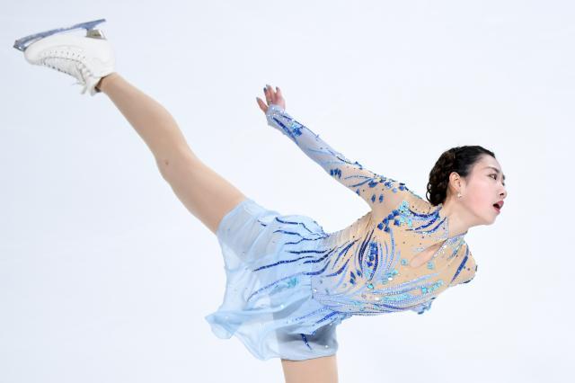 爱游戏登陆入口-花滑世锦赛谢尔巴科娃领跑女单 陈虹伊晋级自由滑